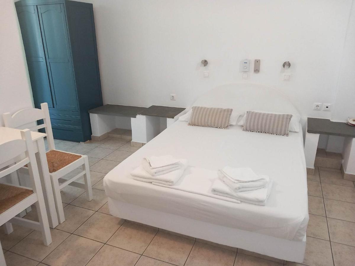 Studios Margarita Platis Gialos  Экстерьер фото